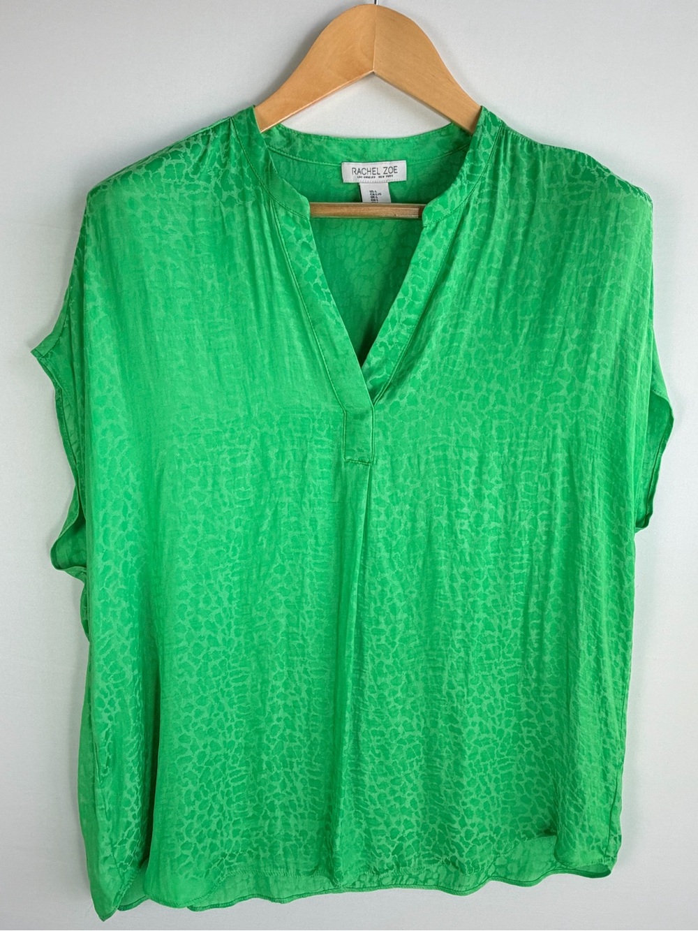 Rachel Zoe Large Bright Neon Green Tonal Leopard Animal Print Blouse Top